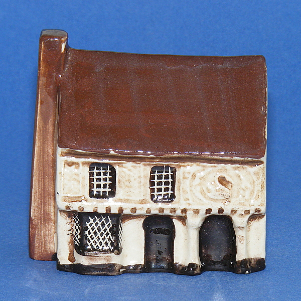 Image of Mudlen End Studio model No 27 The Swan Inn